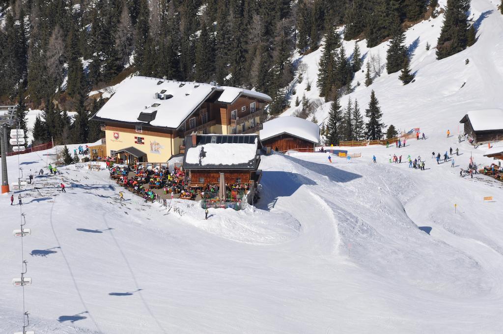 Wagrainer Haus Hotel Flachau Exterior photo