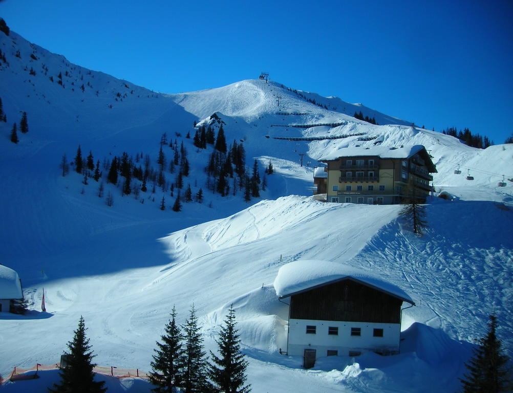 Wagrainer Haus Hotel Flachau Exterior photo